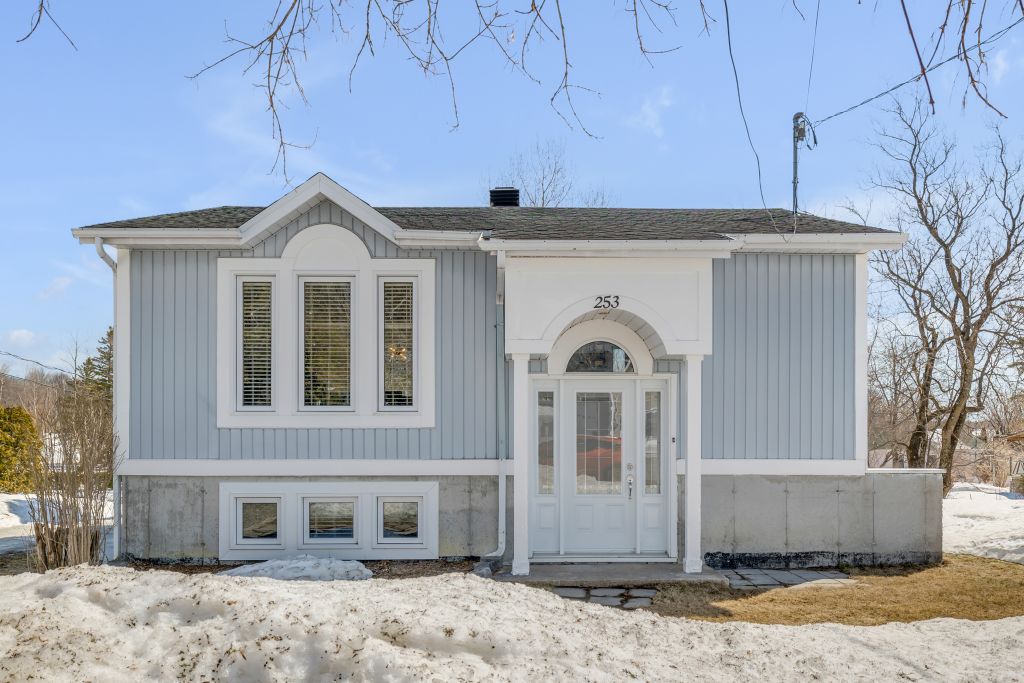Maison à paliers multiples à vendre, Saint-Augustin-de-Desmaures, Québec